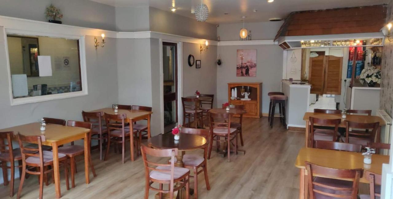 Frankies Hotel Μπλάκπουλ Εξωτερικό φωτογραφία