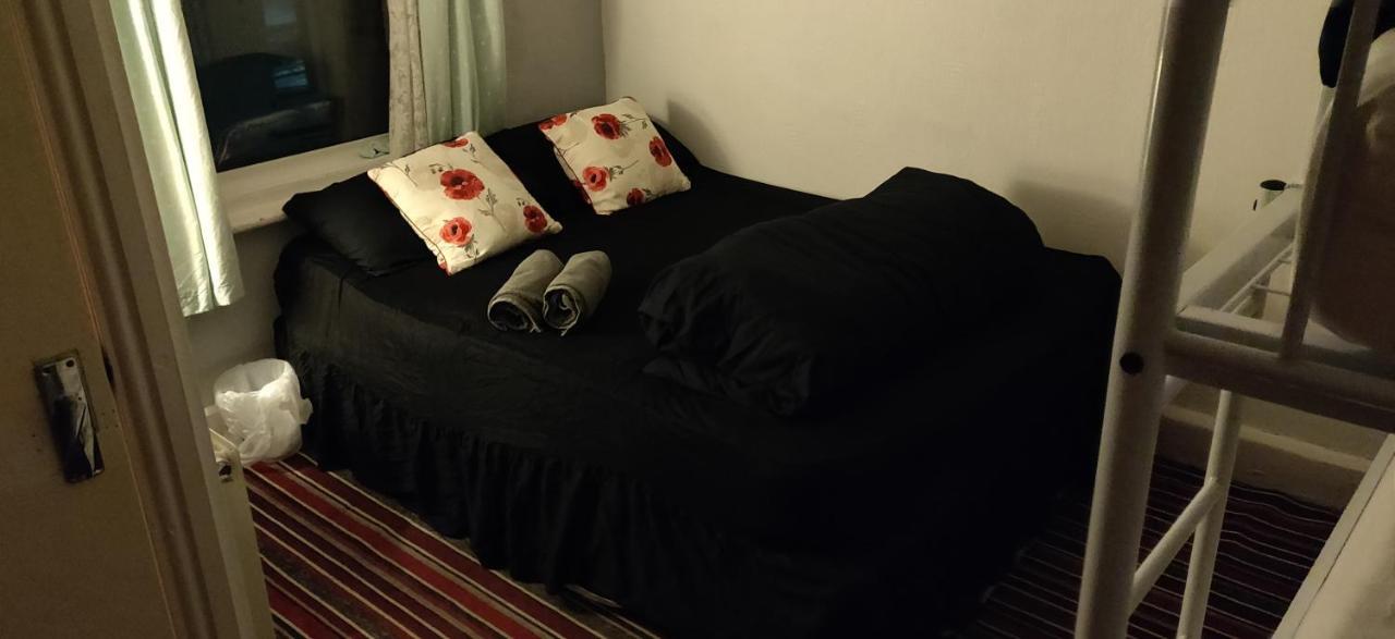 Frankies Hotel Μπλάκπουλ Εξωτερικό φωτογραφία